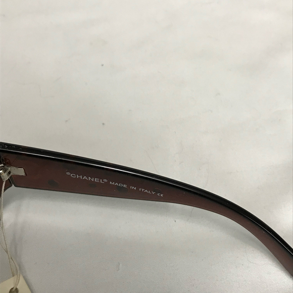 Chanel Vintage Sunglasses Made in italy Brown with Tags - Picture 4 of 7